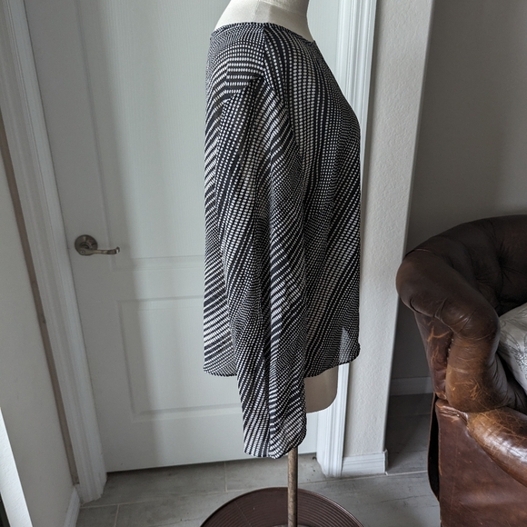 Fun Psychedelic Polka Dot Print Blouse - Picture 5 of 6